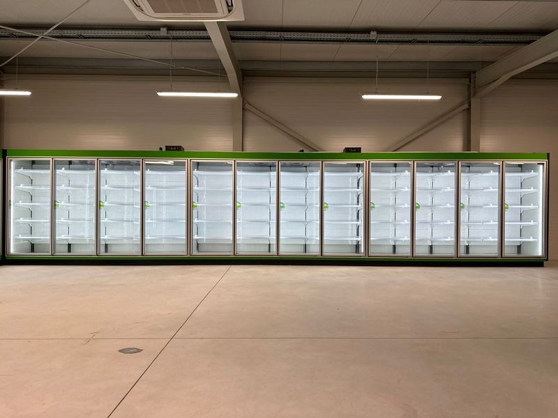 Vitrine frigorifice verticale refrigerare si congelare